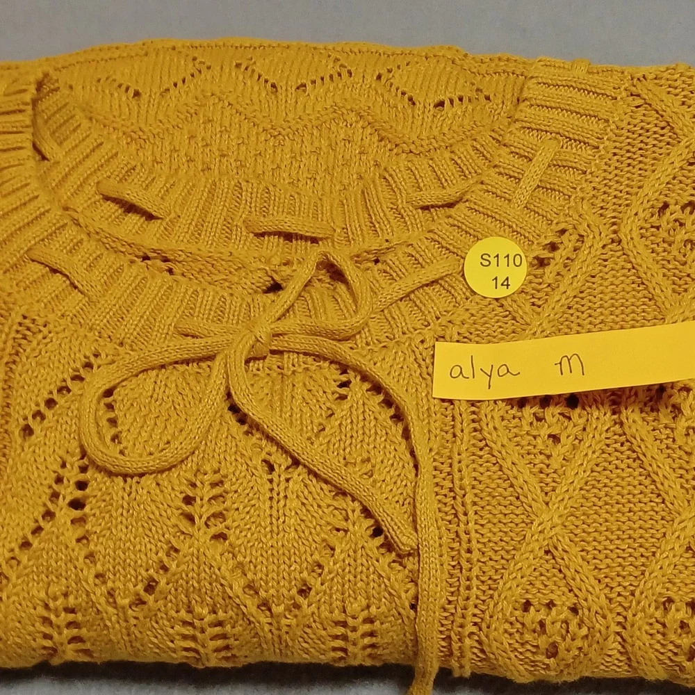 Alya Sweater Womens Medium Yellow Pointelle Open Knit Keyhole Back Pullover